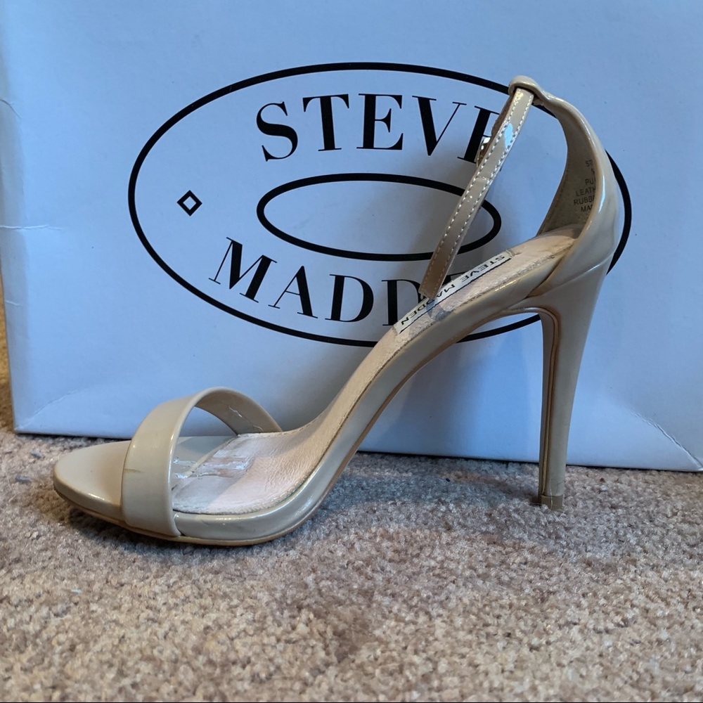 Steve Madden Nude Heels